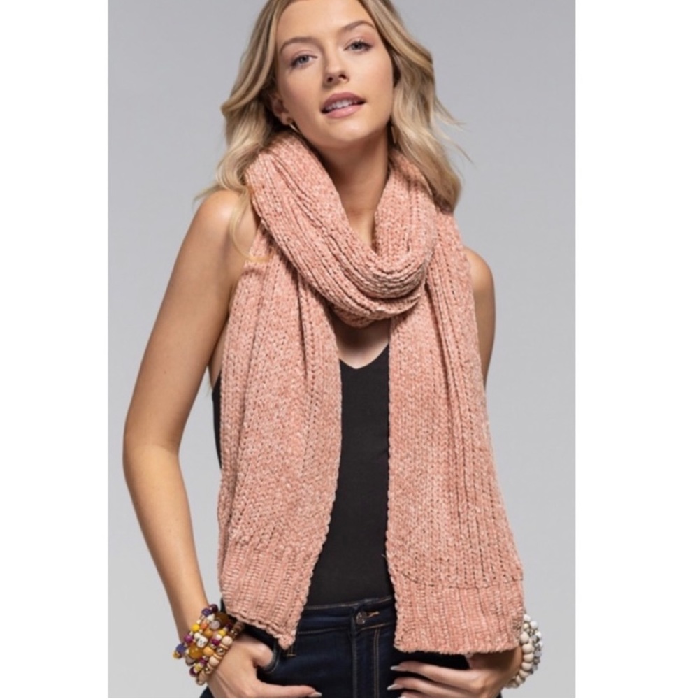 Chenille Oblong Scarf Dusty Pink